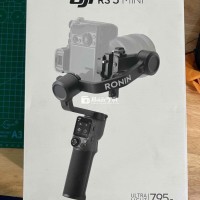 Cần bán Gimbal DJI Rs3 Mini Dùng được 1-2 lần, còn bảo hành full box