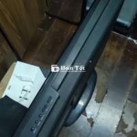 Tivi 32 inch Sharp Đang Dùng Bình Thường  