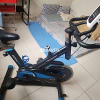 Xe đạp thể thao phòng GYM cần thanh lý