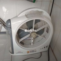 Quạt Sạc Điện Đa Năng 220V, Pin 6V Và Bình 12V - Tiện Lợi Mọi Lúc Mọi Nơi