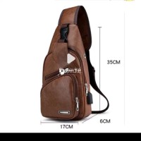 Túi Đeo Chéo Cho Nam Unisex Phong Cách Hàn Quốc, Có Đầu Sạc USB Tiện Dụng  