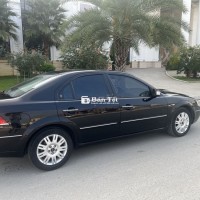 Ford Mondeo 2004 2.5 AT - 10 km - Xe đẹp, vận hành ổn định  