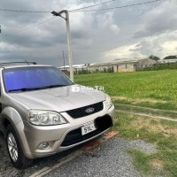Ford Escape 2013 XLS 2.3 AT 4X2 - 101000 km - Gia đình sử dụng, ngay chủ đứng tên (KHÔNG PHẢI CÒ LÁI)