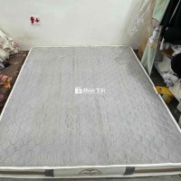 Giường 1m8 x 2m Nguyễn Khoái, Hoàng Mai - Đệm Êm, Giữ Gìn Cẩn Thận, Cần Thanh Lý  