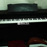Em cần bán piano Korg C2000  