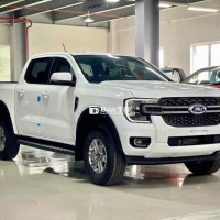 Ford Ranger XLS 2.0 4X2 AT trả trước chỉ từ 180tr