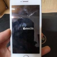 Xác iPhone 5SE hỏng pin  