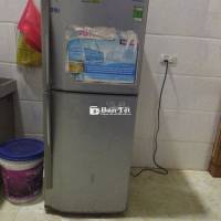 Bạn đang cần mua tủ lạnh chất lượng với giá hợp lý? Tôi cần bán tủ lạnh Toshiba 186 lít, xuất xứ Thái Lan, chưa qua sửa chữa, đảm bảo hoạt động tốt. Sản phẩm thuộc hãng khác, nhưng chất lượng vẫn được đảm bảo.