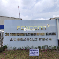 Foxcom *** 8000 lao động