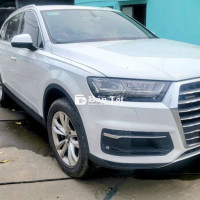 Audi Q7 2016 - Siêu phẩm chỉ 18.000km - Giá tốt bất ngờ!