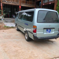 Toyota Hiace 2004 16 chỗ - 80,000 km - Xe máy nổ êm, đang khoẻ, thanh lý công an