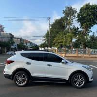 Hyundai Santa Fe 2017 bản full xăng 2 cầu  