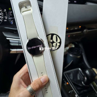 Bán Galaxy Watch 6 Gold New 100%  