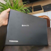 Laptop Toshiba i5 gen 8 - Cấu hình mạnh, giá siêu tốt!