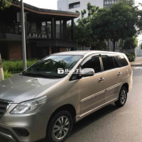 Toyota Innova 2016 2.0E - 68000 km  