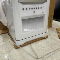 Máy Rửa Chén Electrolux ESF6010BW 8 Bộ Tiện Ích  