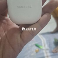Bán hộp sạc tai nghe Samsung (mất tai nghe, chỉ còn hộp sạc)  