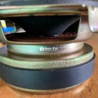 Cần bán cặp loa Kenwood 8cm zin, hàng rất to và mới  