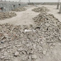 Tìm 2 bạn phụ dọn dẹp chống thấm  