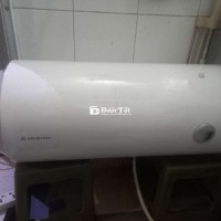 Thanh Lý Bình Nước Nóng Ariston 50L - Hàng Quán Ít Dùng Còn Mới Đẹp  