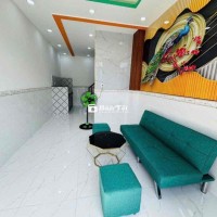 Bán gấp nhà gần chợ giá hời!
