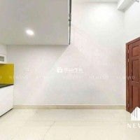 Cần pass phòng 3 người, có gác lửng - Quận 7