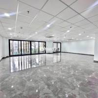 Cho thuê văn phòng Văn Cao - Ba Đình 270m2 - 35 triệu/tháng