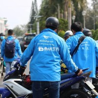 Mua hàng, giao hàng, nhận hàng cho khách