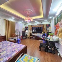 Cho thuê nhà nguyên căn ngõ 29 Dịch Vọng - 50m2 - 5 tầng - 4PN - 13 triệu/tháng
