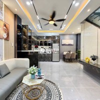 BÁN NHÀ MẶT TIỀN NGUYỄN CẢNH CHÂN, QUẬN 1 - NGỘP NGANG