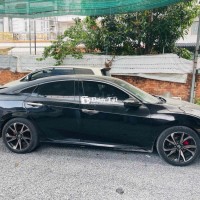gia đình bán honda civic rs cao cấp.đời 2019
