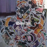 Nhà dư nên chia lại đồ chơi cho bé