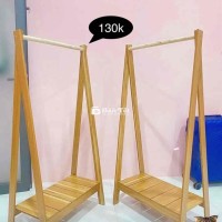 KỆ GỖ CHỮ A TREO QUẦN ÁO