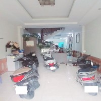 Xe ngủ trong nhà Quang Trung, P10, Gò Vấp, 79m2, 4 tầng, 4PN, giá rẻ