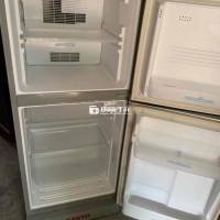 tủ lạnh 130 lit đang Sài tốt tiết kiem điện