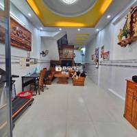 ## NHÀ CHO THUÊ 2 LẦU, 4 PHÒNG NGỦ, 5 WC - HẺM XH - HĐ DÀI HẠN
