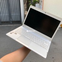 Laptop Toshiba Dynabook R73 / i5 4200M/ 8 / 128