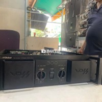 Bán cục đẩy Victoria A300 (Japan)