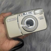 Máy Ảnh Film Zoom Xa, Hoạt Động Tốt - Tặng Kèm Pin  