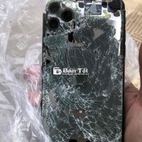 iPhone 11 ProMax - Máy rớt bể màn, vỏ sáu sạch, iCloud sạch, bán lại cho ai cần linh kiện  
