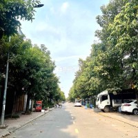 Duy nhất 1 căn nhà hoàn công - Trung tâm Dĩ An - Đường 8m vỉa hè - Giá 3 tỷ 3