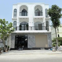 BÁN 2 NHÀ RIÊNG LẺ KDC HỒNG LOAN D7 (VỊ TRÍ CỰC ĐẸP) - GIÁ 5,9 TỶ (THƯƠNG LƯỢNG)