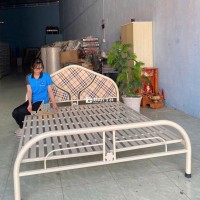 giường sắt\giường sắt >.giường sắt~ /giường sắt=/