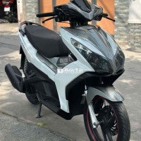 Airblade Chính Chủ - Xe Đẹp Như Mơ, Máy Móc Rin Êm, Giá Hợp Lý