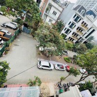 Cần bán nhà phố Đội Cấn - Kim Mã, kinh doanh cực đỉnh!