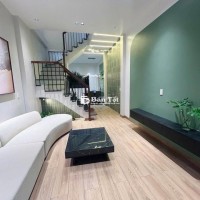 Bán nhà lô góc phố Bùi Xương Trạch, Thanh Xuân, 6,6 tỷ