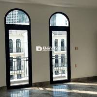 ## TẦNG NHÀ PHỐ KHU MANHATTAN THUẬN TIỆN LÀM VĂN PHÒNG CHỈ 5,5TR