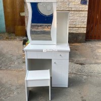 Bán rẻ Bộ bàn trang điểm, bàn phấn gỗ MDF mới 90%  