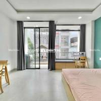 ## Căn Hộ Ban Công Full Nội Thất, Máy Giặt Riêng - Quận 1