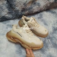 Giày Balenciaga Size 42 - Đẹp xuất sắc!